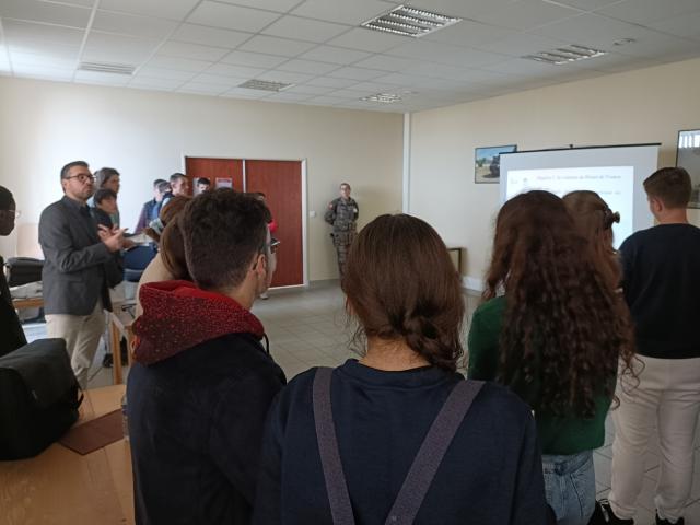 Animation et quiz sur le Bleuet de France